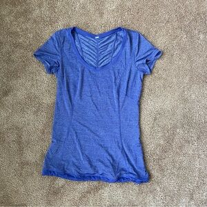 Lululemon Size 4 Women's Blue Short Sleeve Top